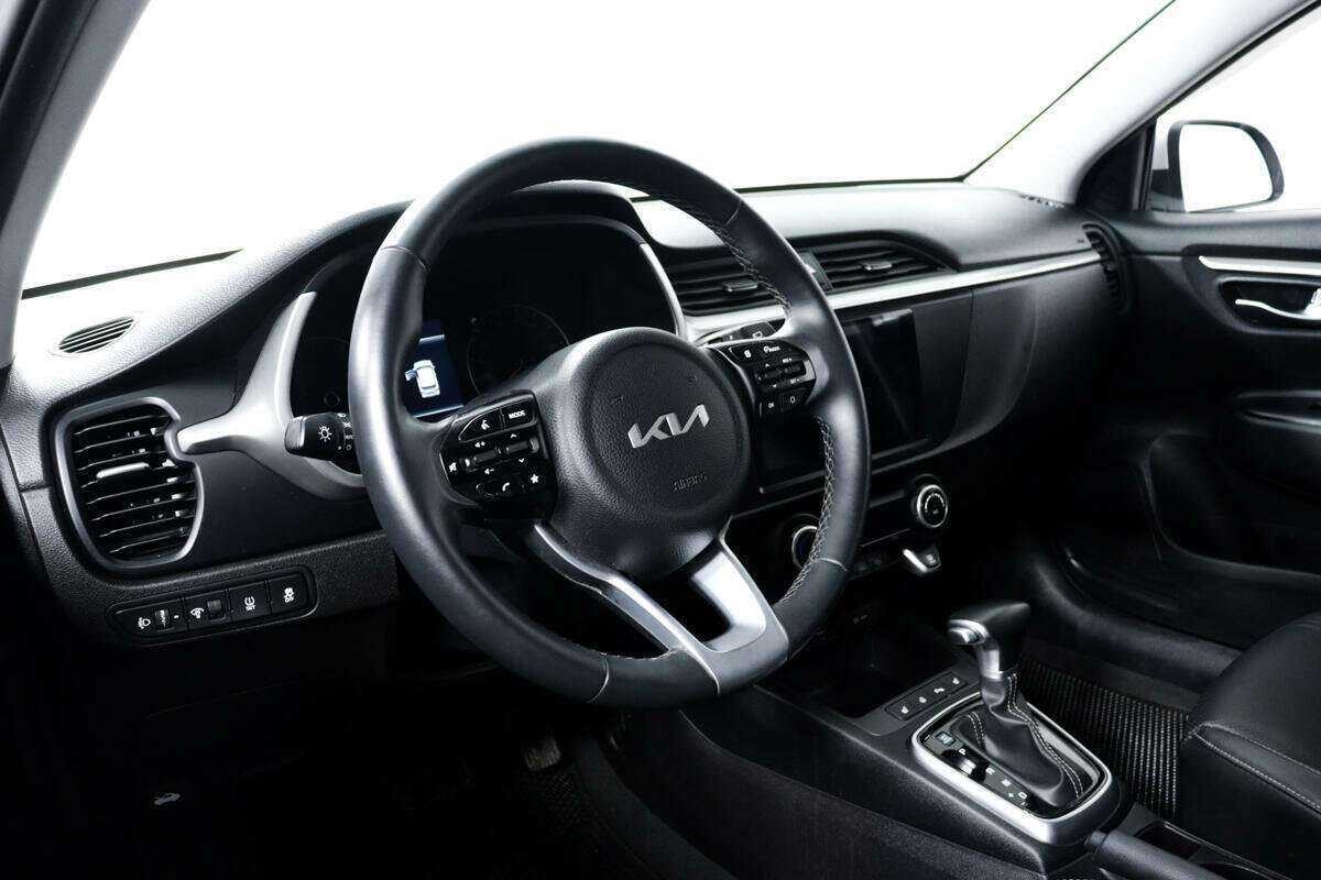 Kia Rio 2021 года с пробегом. Фото: #12