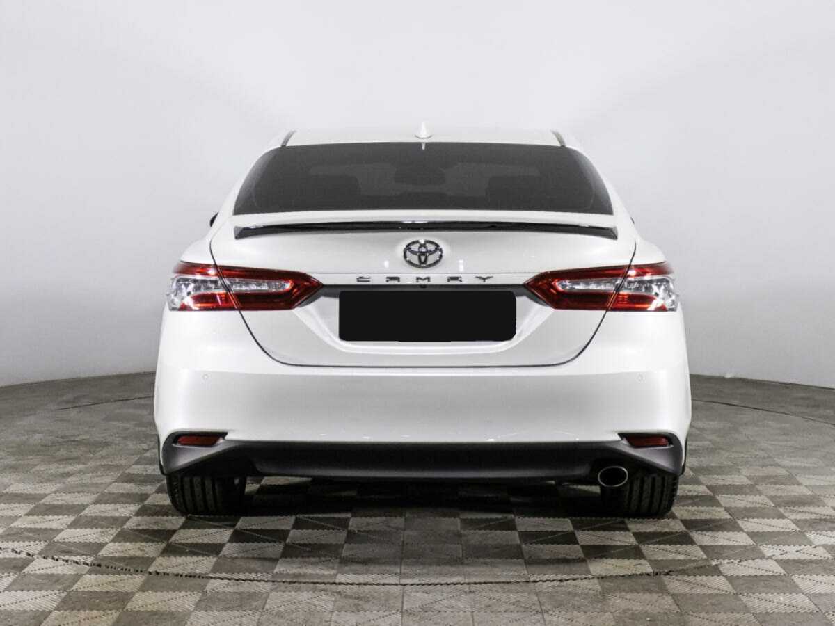 Toyota Camry 2020 года с пробегом. Фото: #5