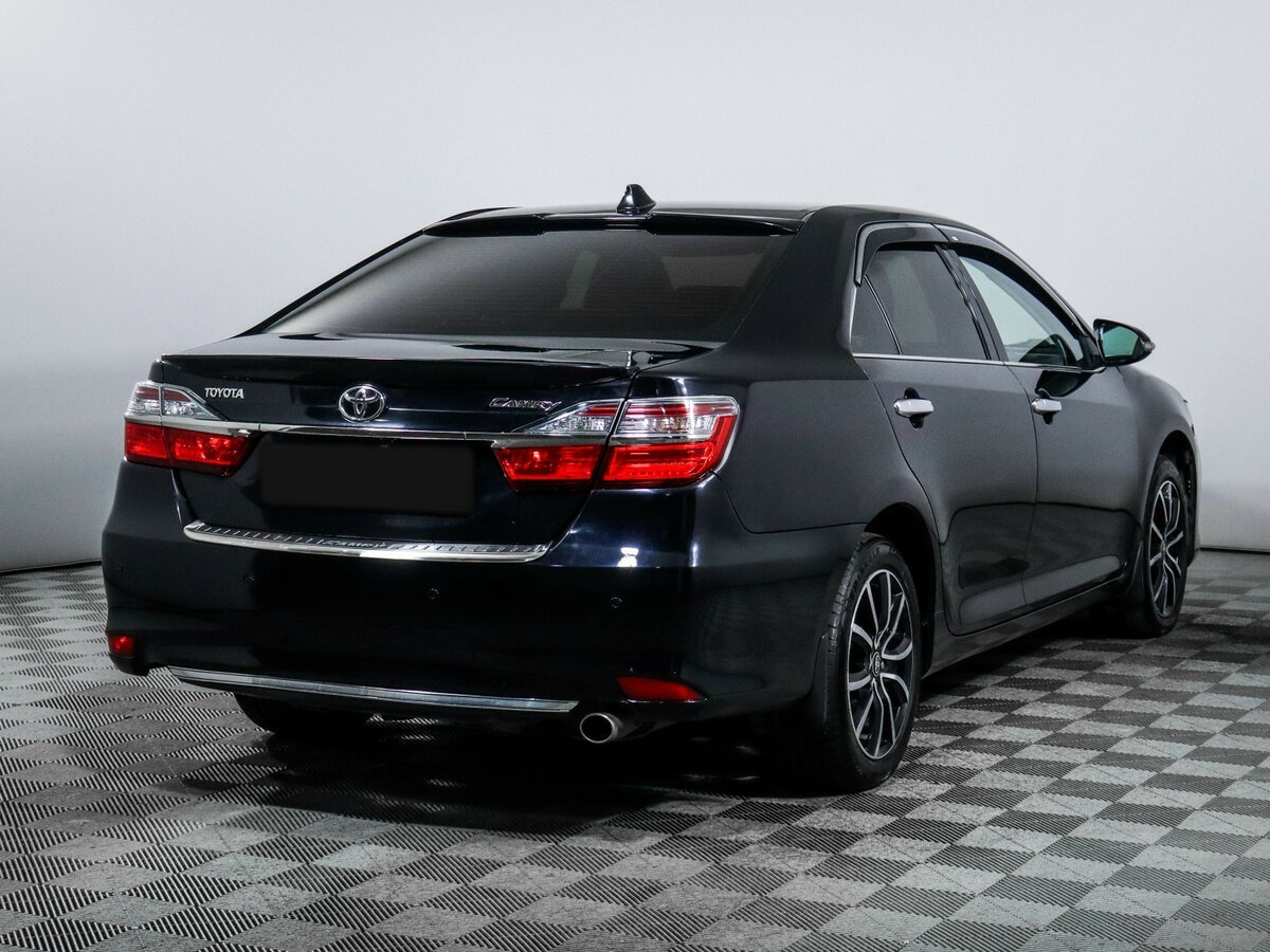 Toyota Camry 2016 года с пробегом. Фото: #3