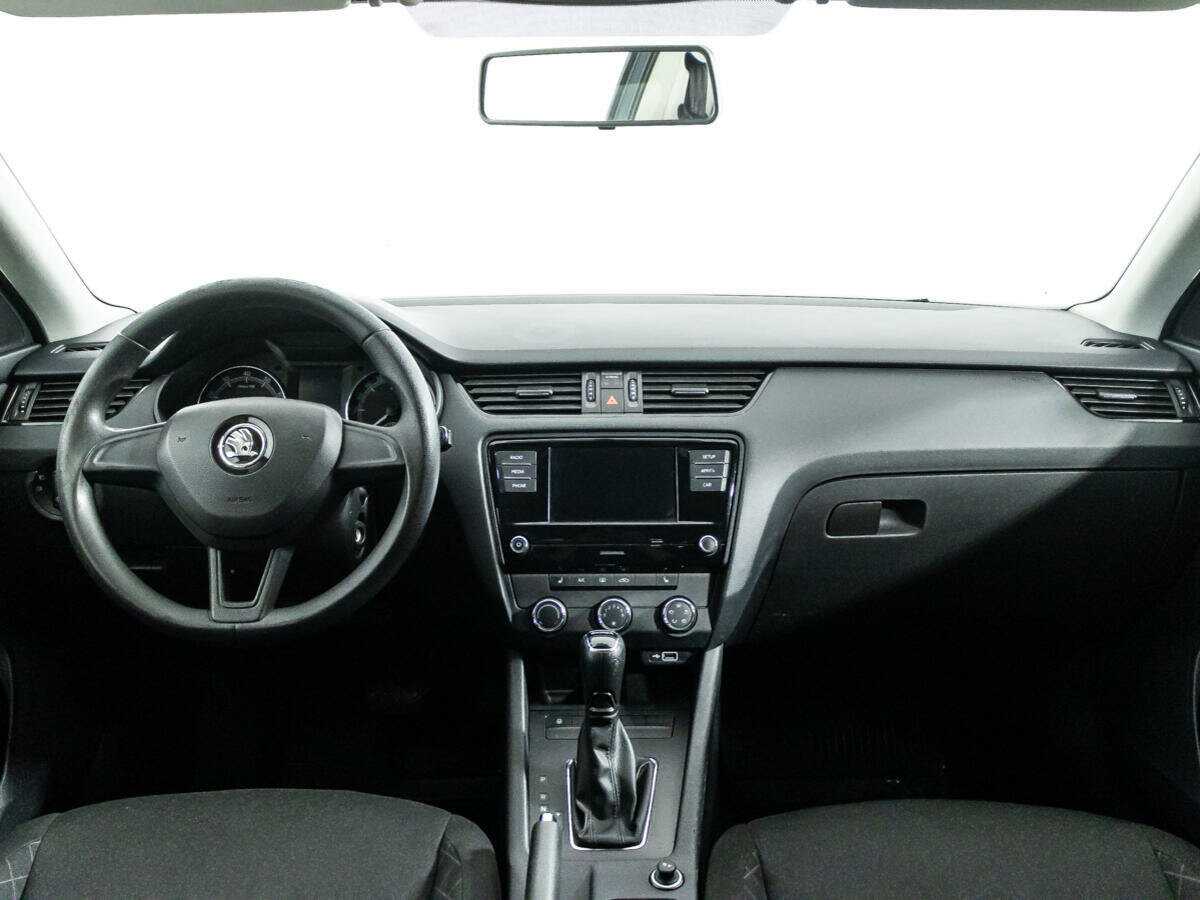 Skoda Octavia 2018 года с пробегом. Фото: #12