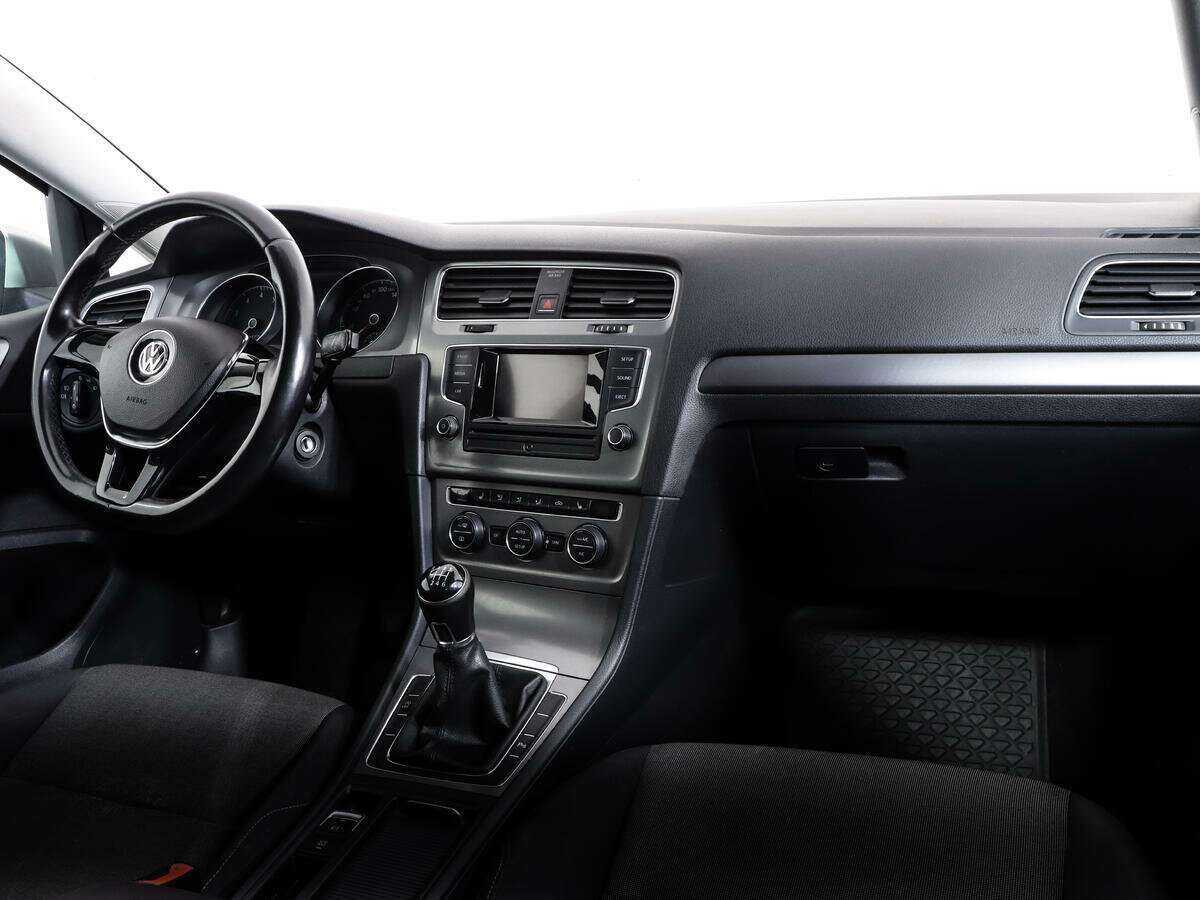 Volkswagen Golf 2013 года с пробегом. Фото: #6
