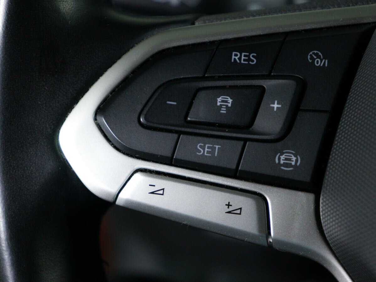 Volkswagen Tiguan 2021 года с пробегом. Фото: #17