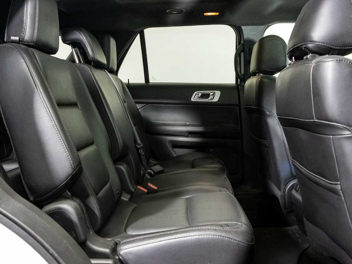 Ford Explorer 2014 года с пробегом. Фото: #17
