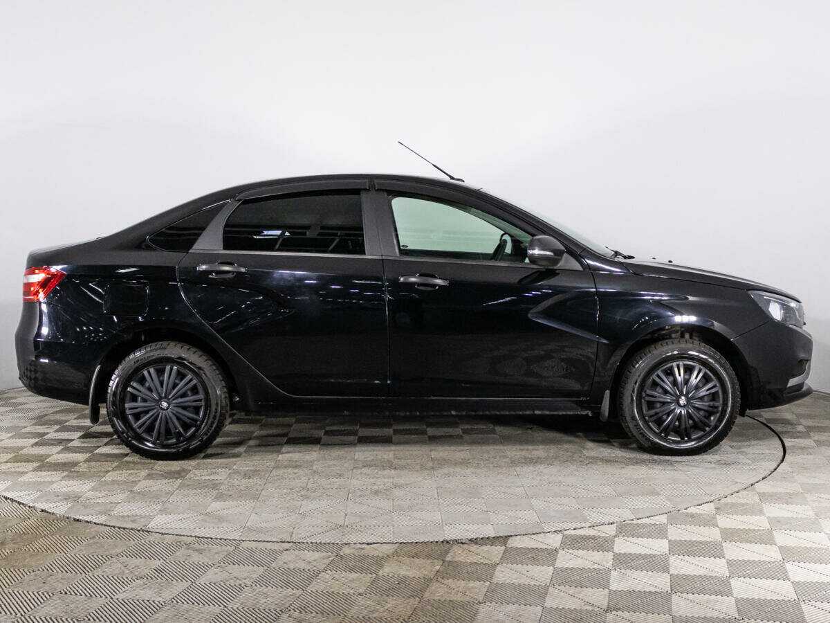 Lada (ВАЗ) Vesta 2022 года с пробегом. Фото: #3
