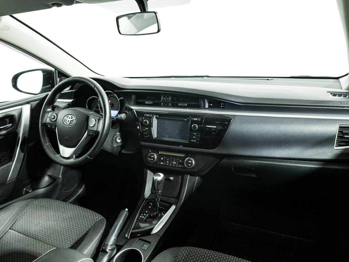 Toyota Corolla 2014 года с пробегом. Фото: #8