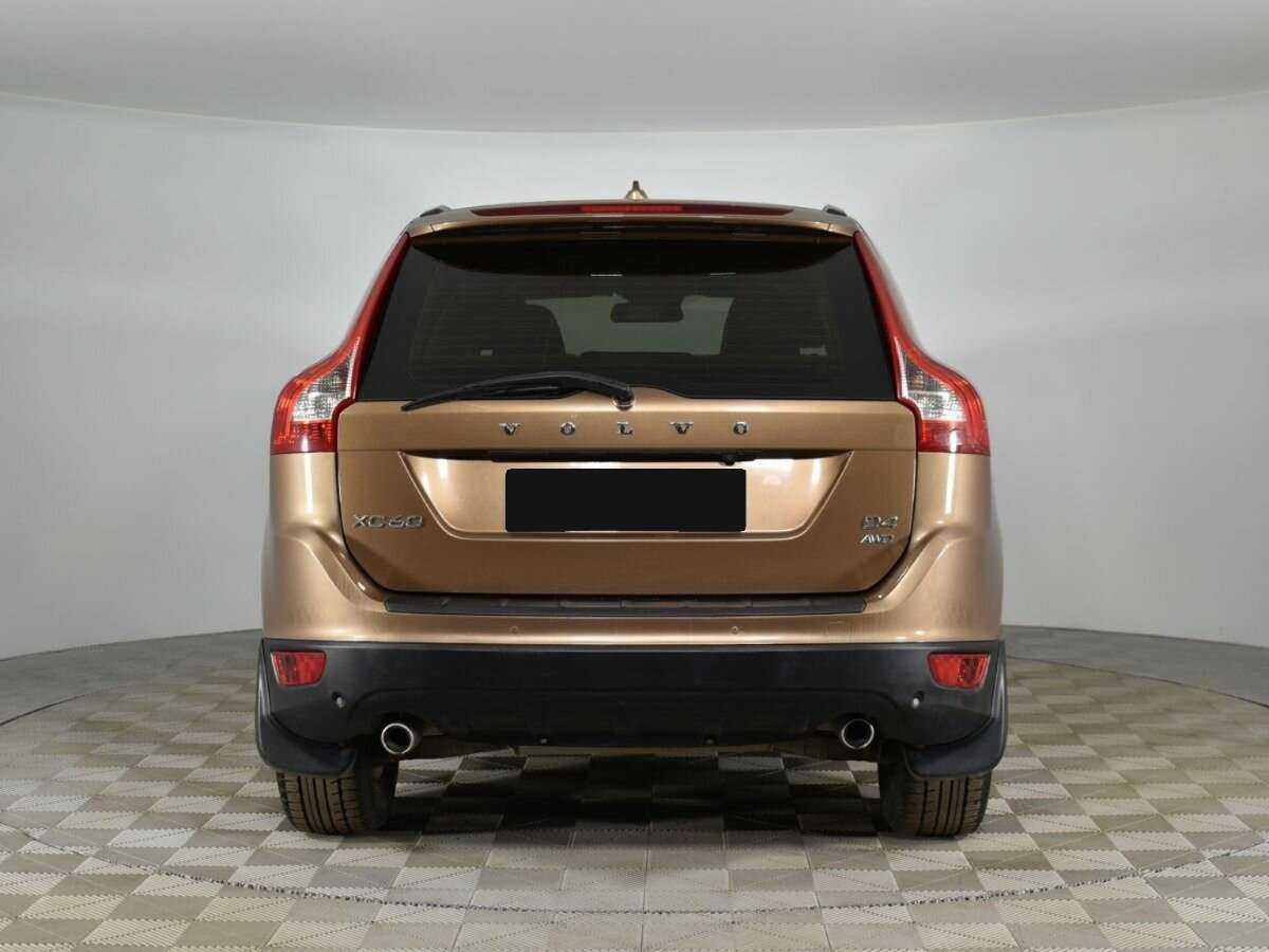 Volvo XC60 2013 года с пробегом. Фото: #3