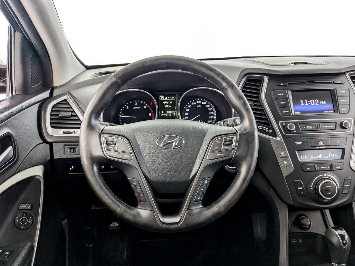 Hyundai Santa Fe 2016 года с пробегом. Фото: #21