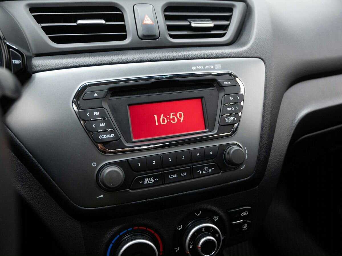 Kia Rio 2014 года с пробегом. Фото: #17