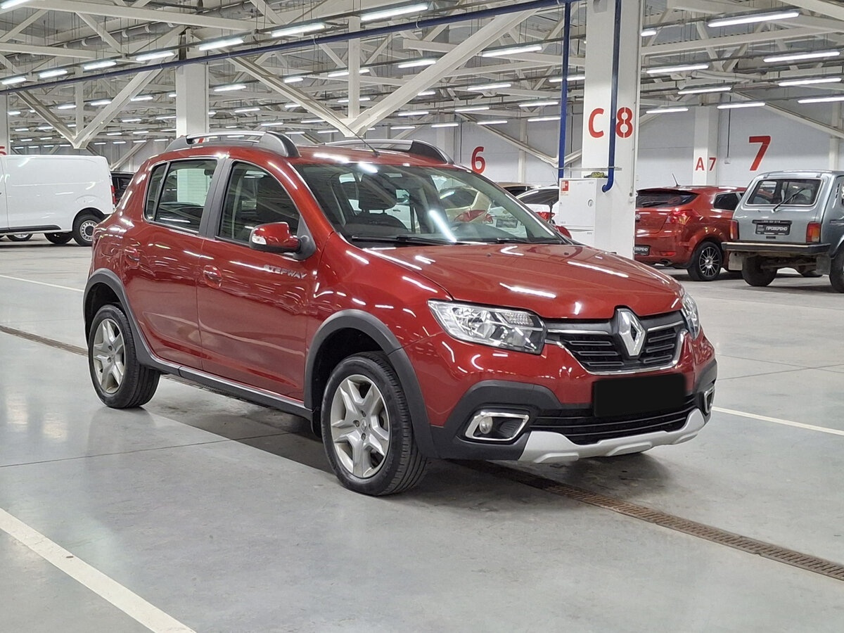 Renault Sandero 2021 года с пробегом. Фото: #2