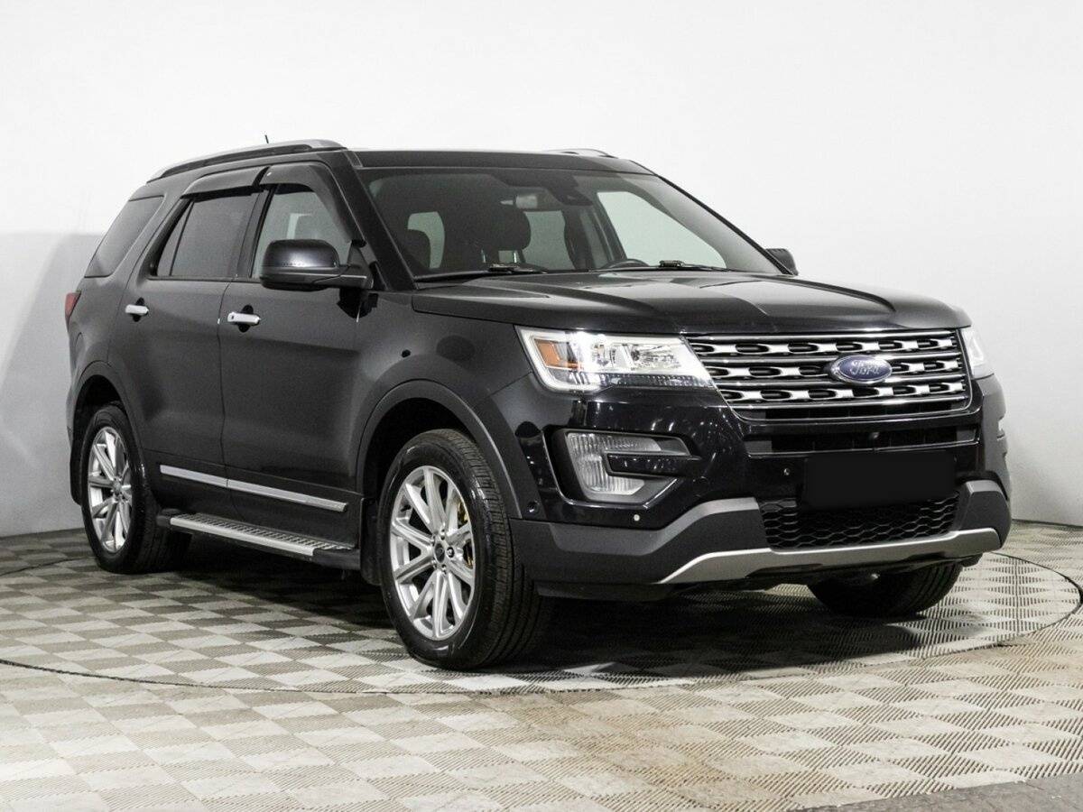 Ford Explorer 2017 года с пробегом. Фото: #2