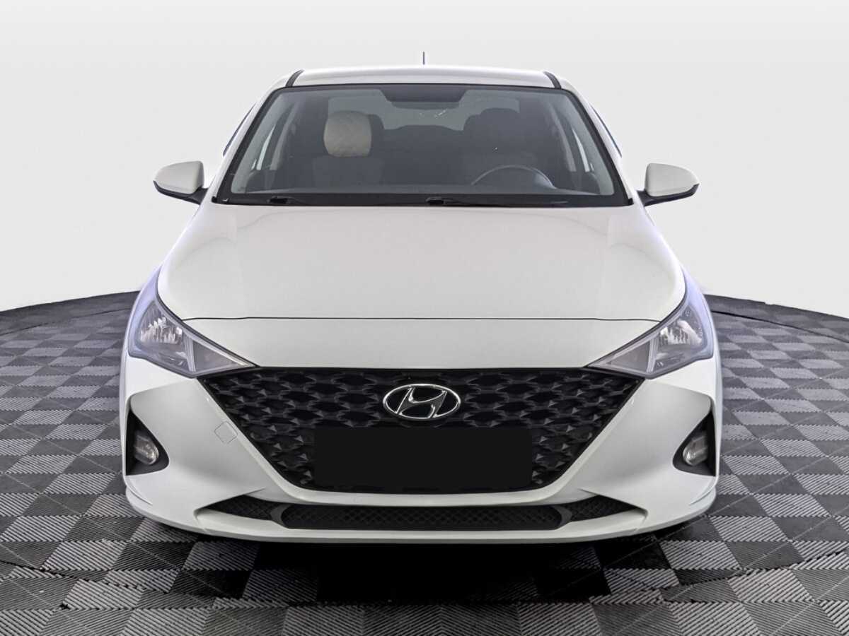 Hyundai Solaris 2020 года с пробегом. Фото: #1