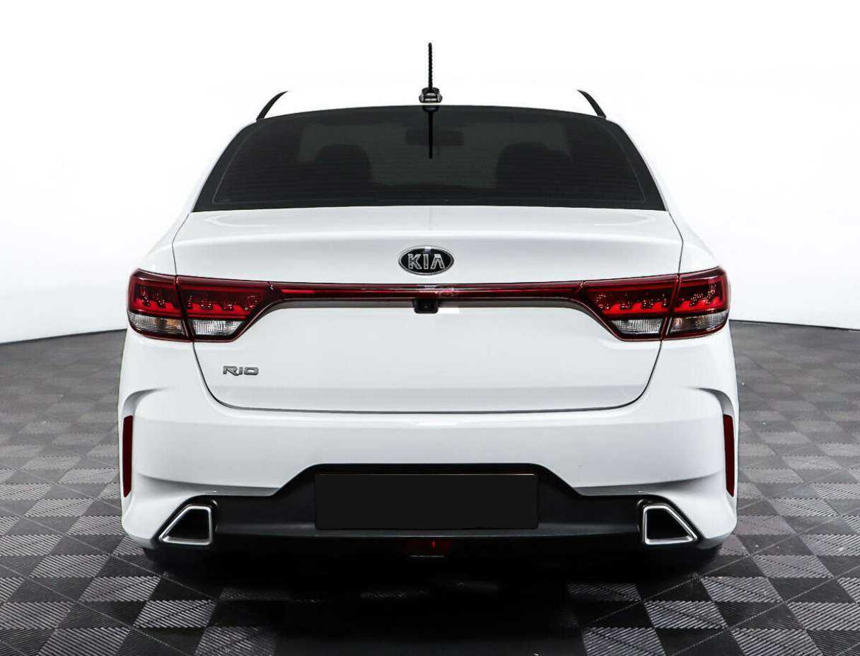Kia Rio 2021 года с пробегом. Фото: #5