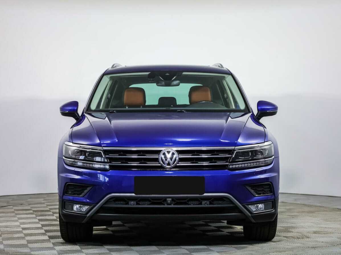 Volkswagen Tiguan 2018 года с пробегом. Посмотреть фото