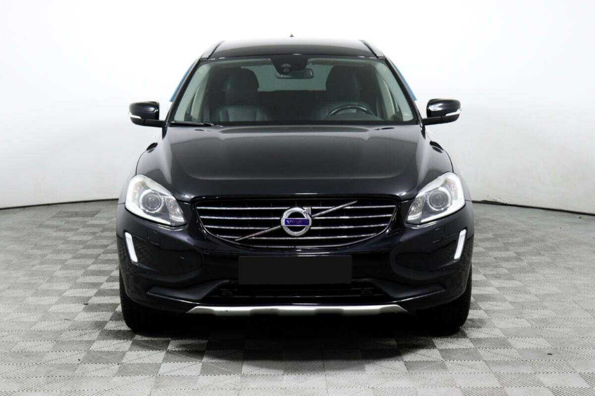 Volvo XC60 2013 года с пробегом. Фото: #1