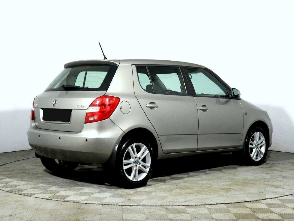 Skoda Fabia 2014 года с пробегом. Фото: #3