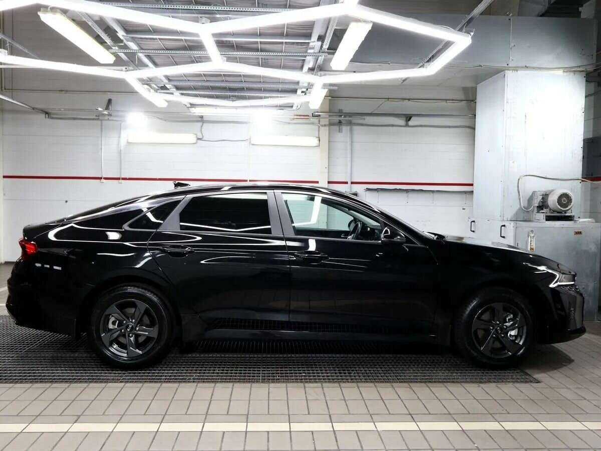 Kia K5 2021 года с пробегом. Фото: #11