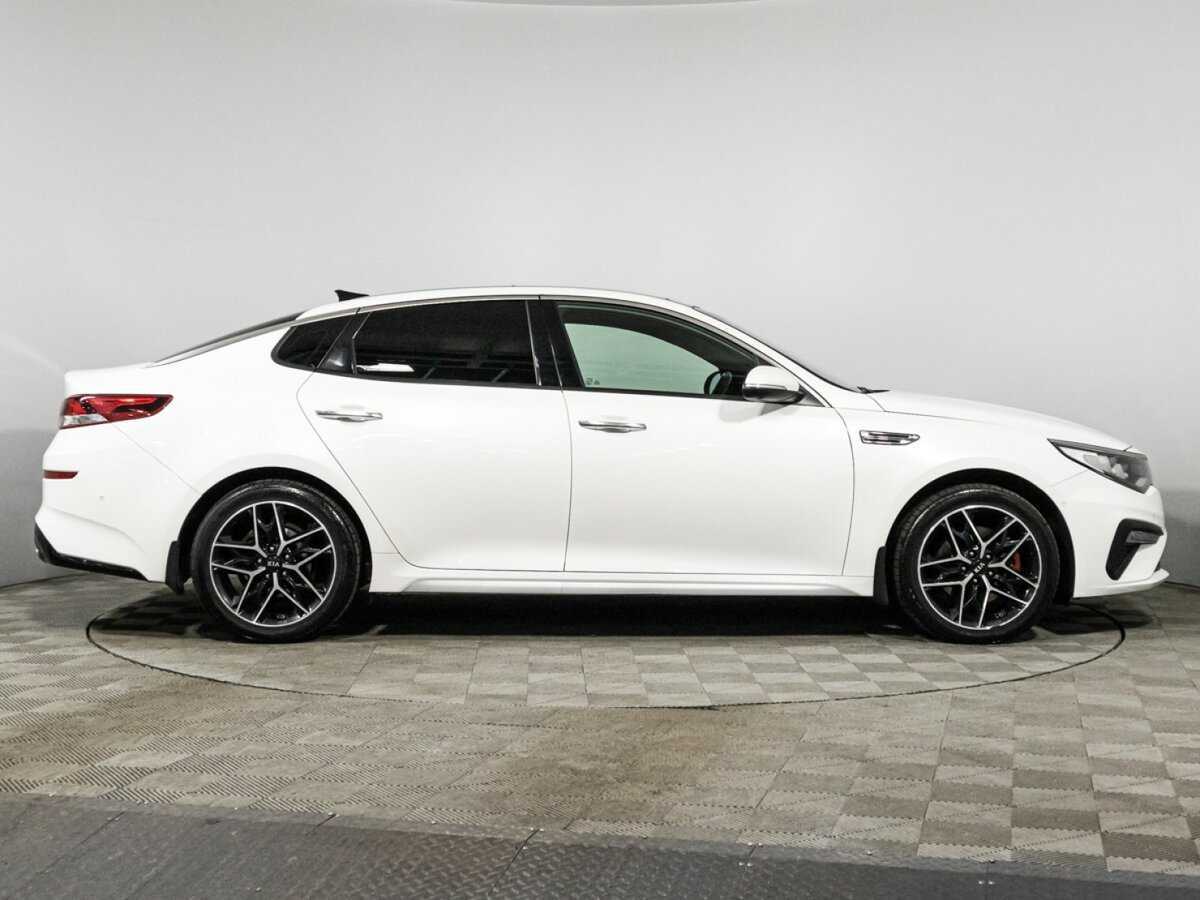 Kia Optima 2018 года с пробегом. Фото: #3