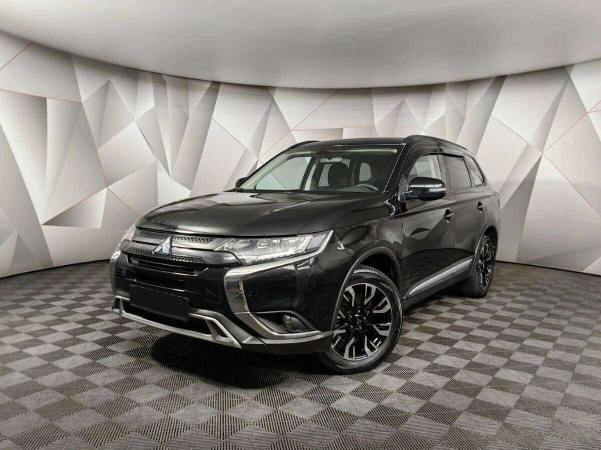 Mitsubishi Outlander 2022 года с пробегом. Посмотреть фото