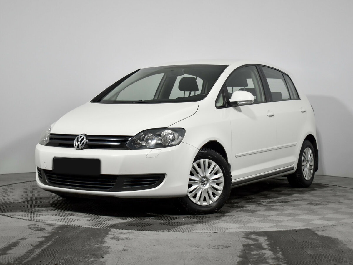 Volkswagen Golf Plus 2013 года с пробегом. Фото: #0