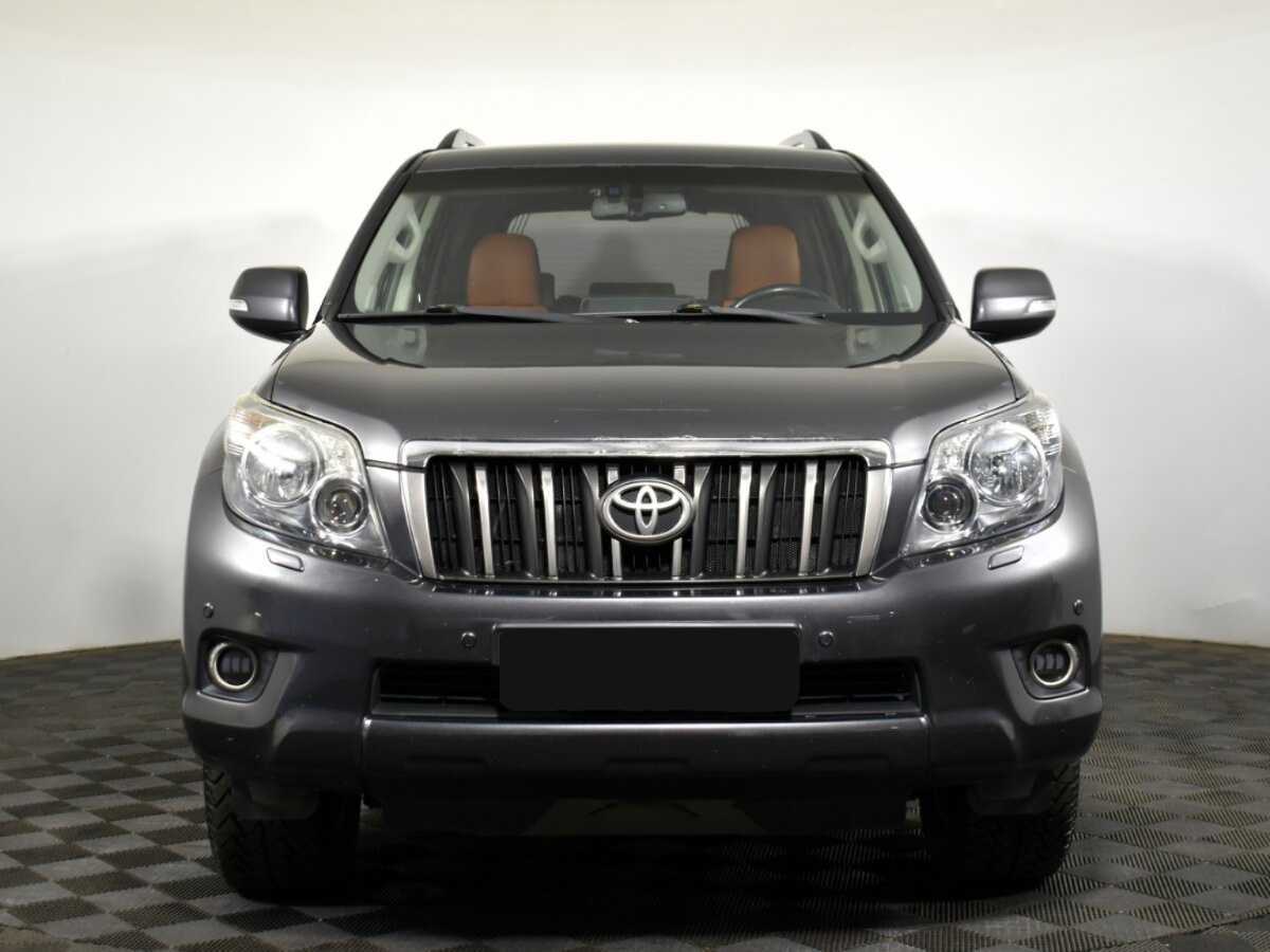Toyota Land Cruiser Prado 2012 года с пробегом. Фото: #1