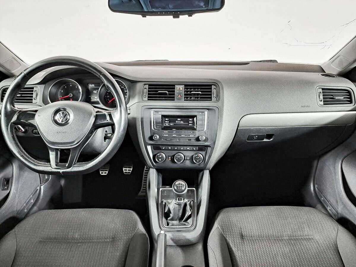 Volkswagen Jetta 2016 года с пробегом. Фото: #9