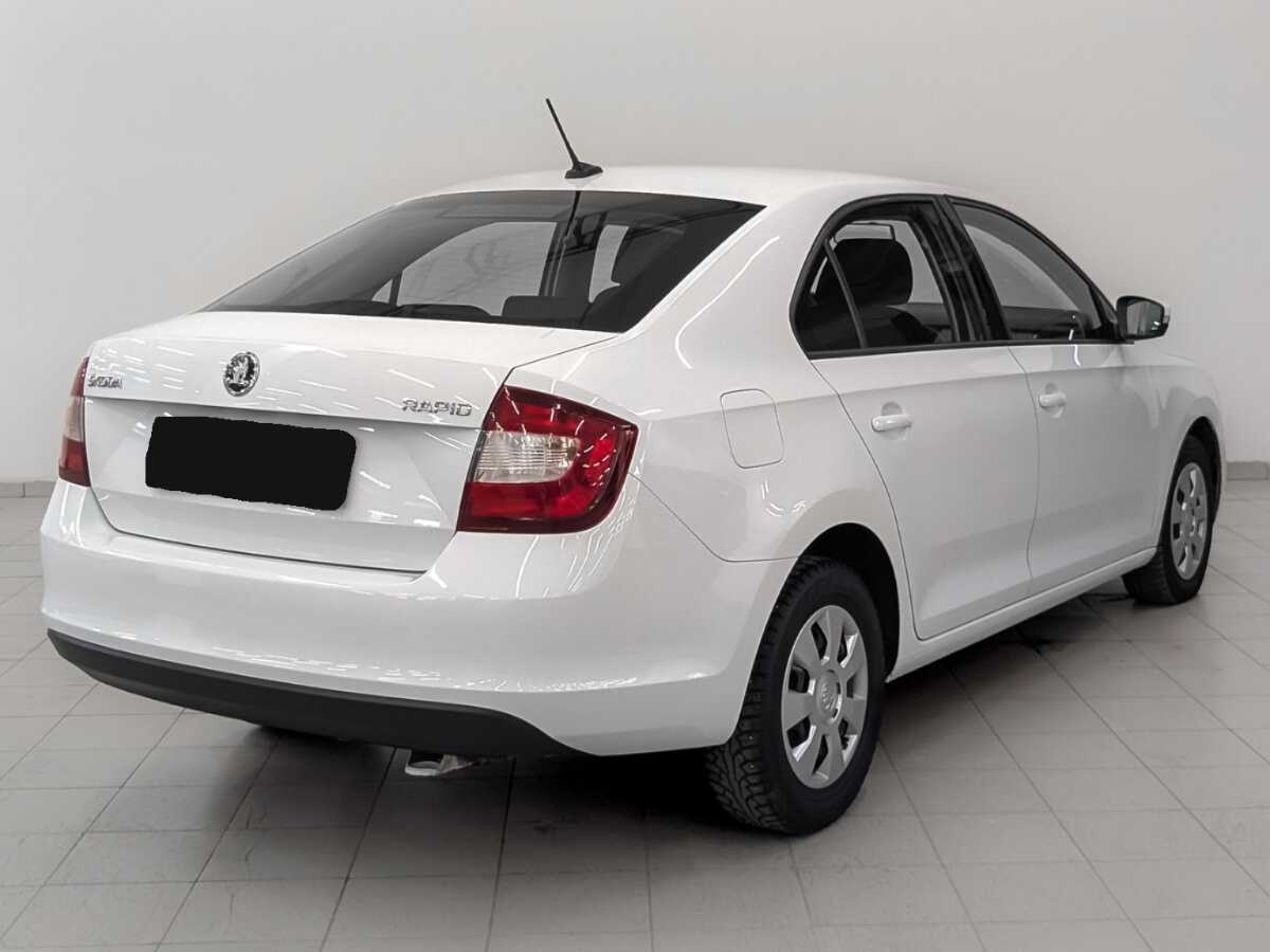 Skoda Rapid 2017 года с пробегом. Фото: #4