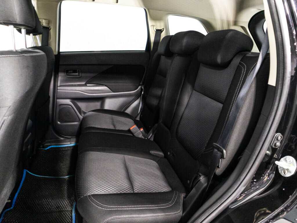 Mitsubishi Outlander 2019 года с пробегом. Фото: #9