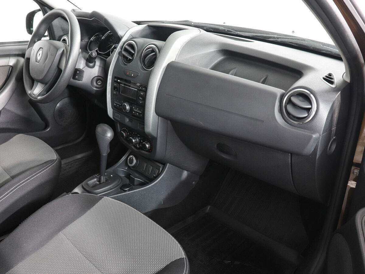 Renault Duster 2015 года с пробегом. Фото: #9
