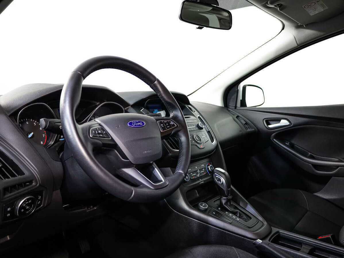 Ford Focus 2018 года с пробегом. Фото: #9