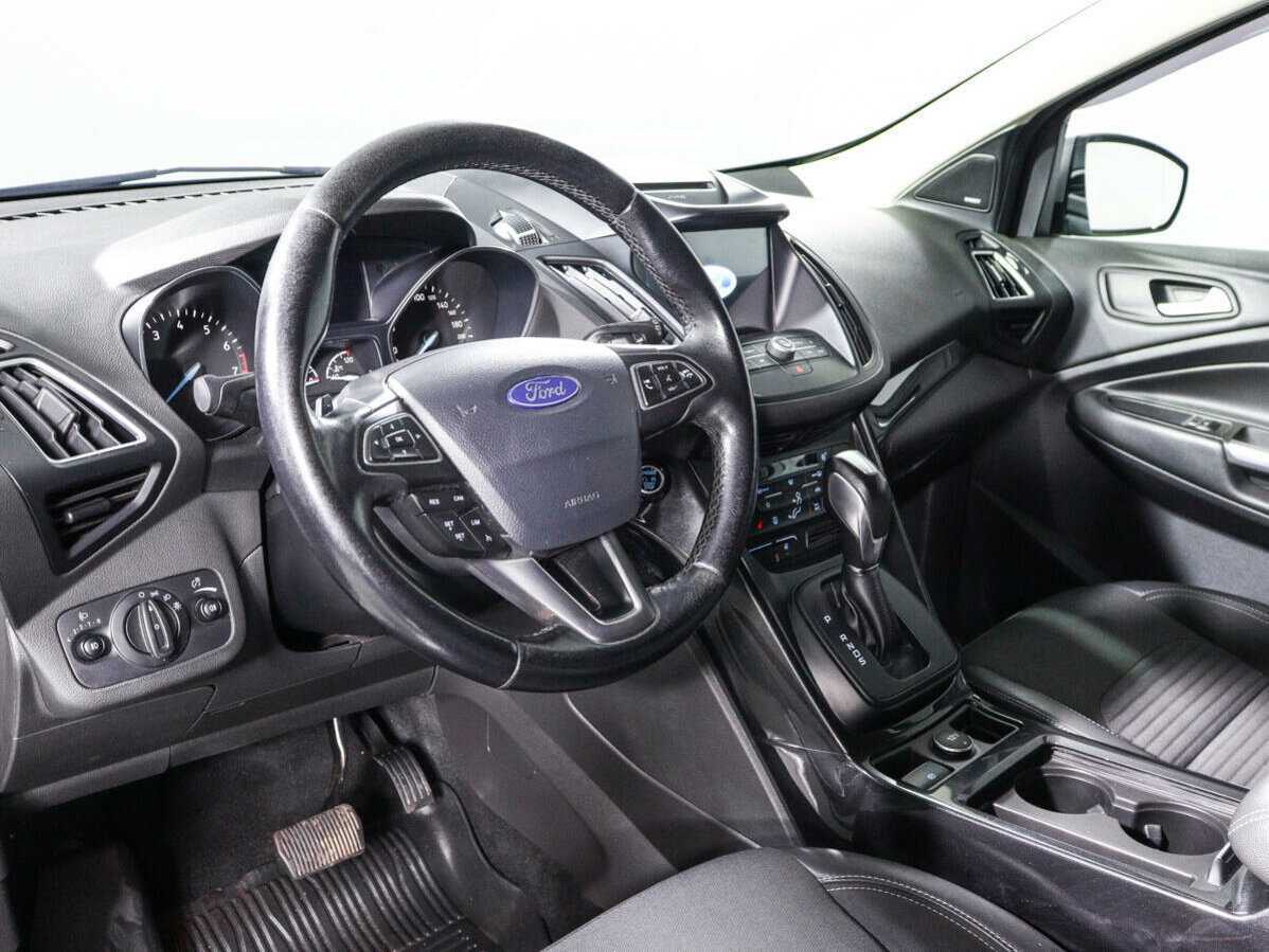 Ford Kuga 2017 года с пробегом. Фото: #13