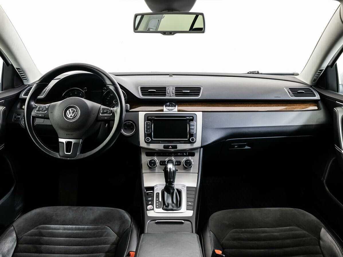 Volkswagen Passat 2013 года с пробегом. Фото: #7