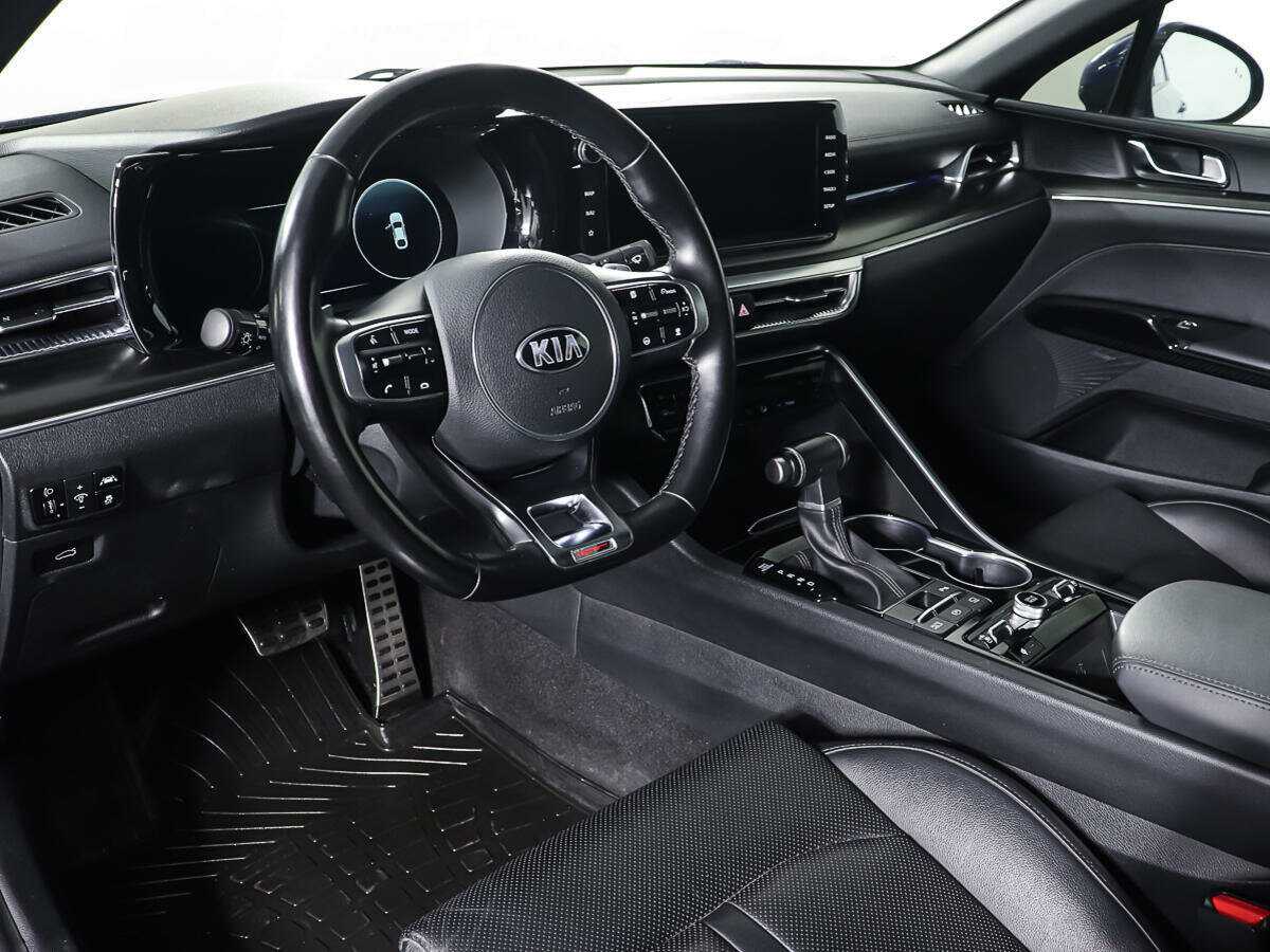 Kia K5 2020 года с пробегом. Фото: #12