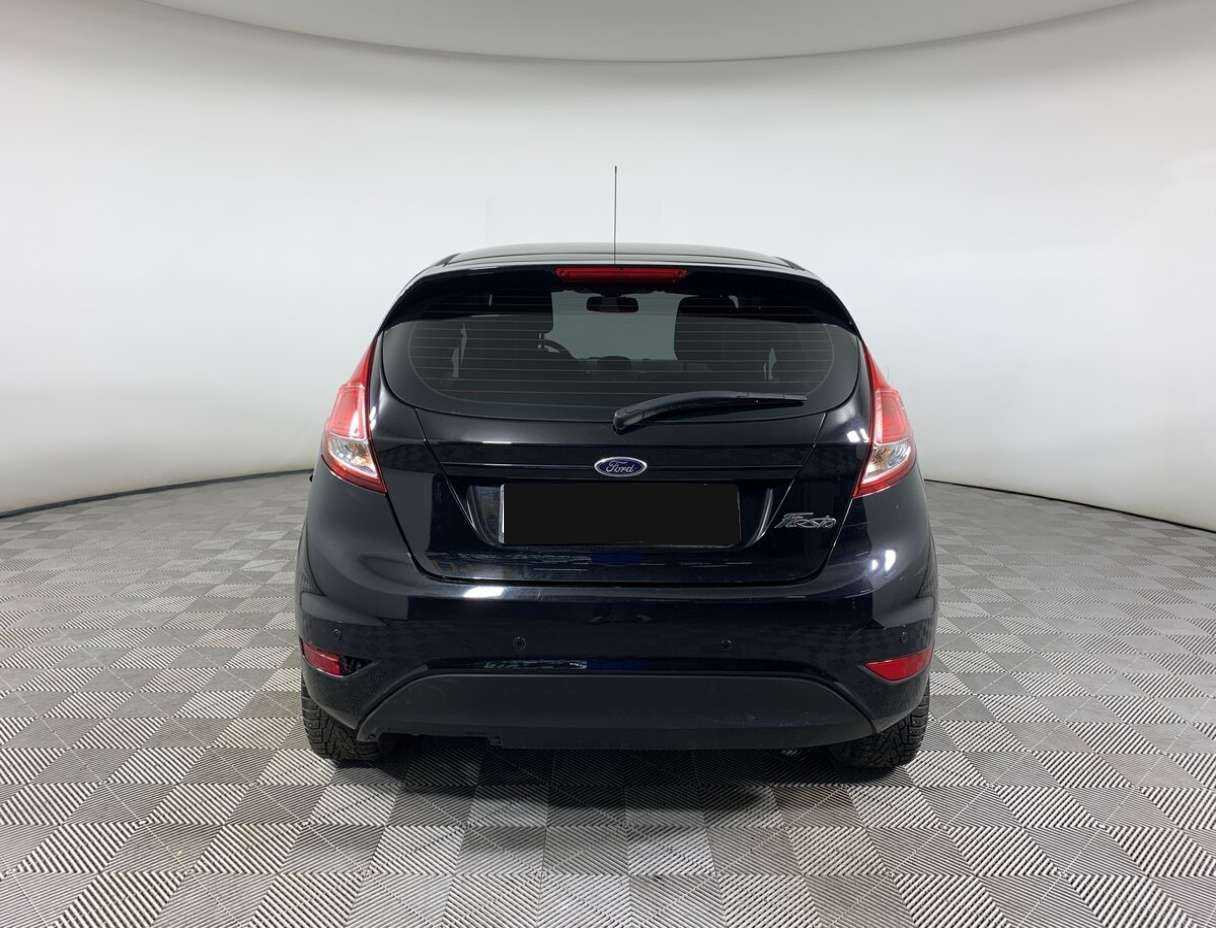 Ford Fiesta 2016 года с пробегом. Фото: #5