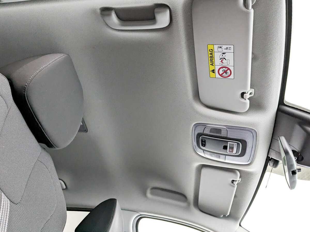 Hyundai Elantra 2021 года с пробегом. Фото: #19