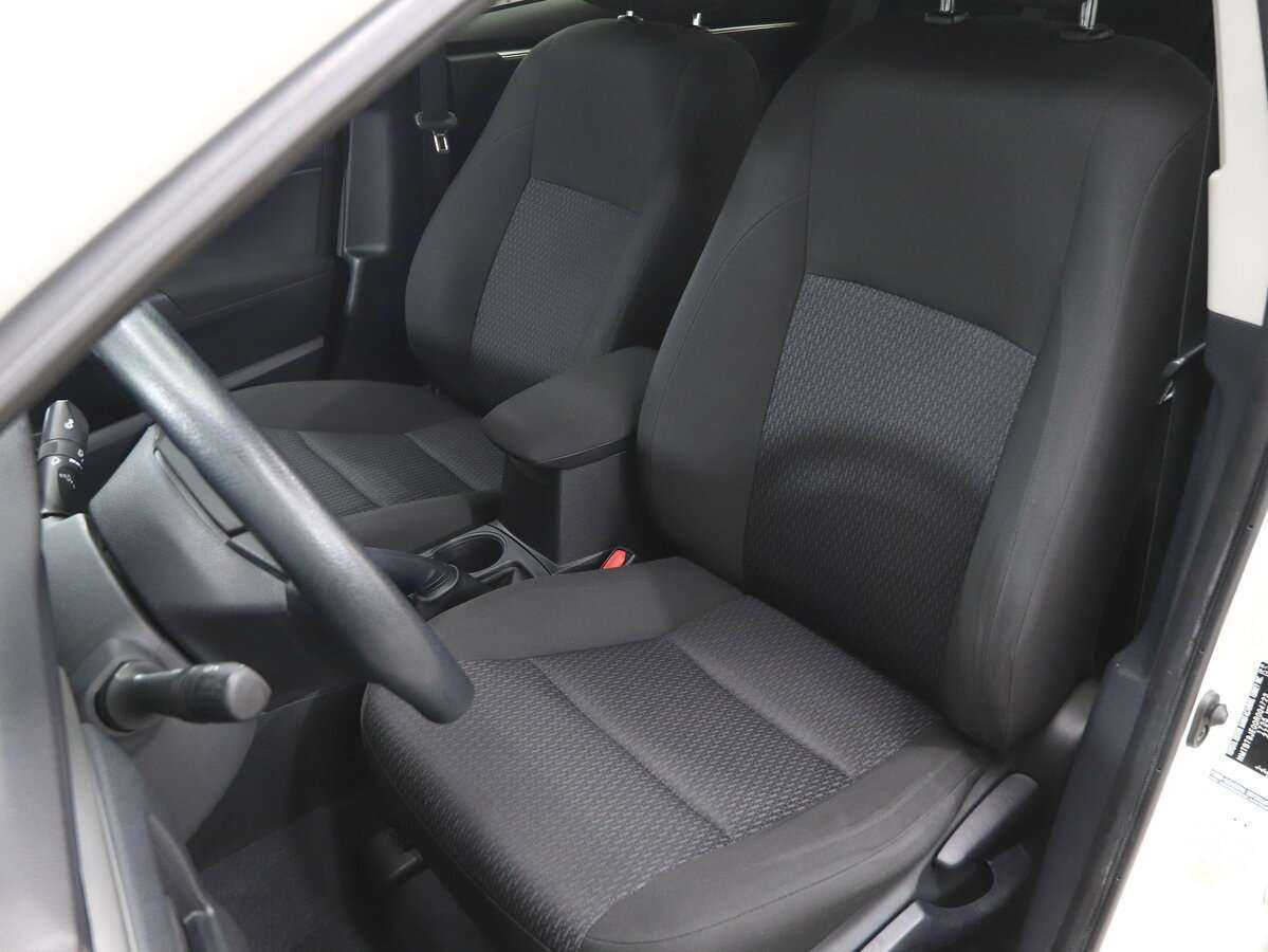 Toyota Corolla 2014 года с пробегом. Фото: #7