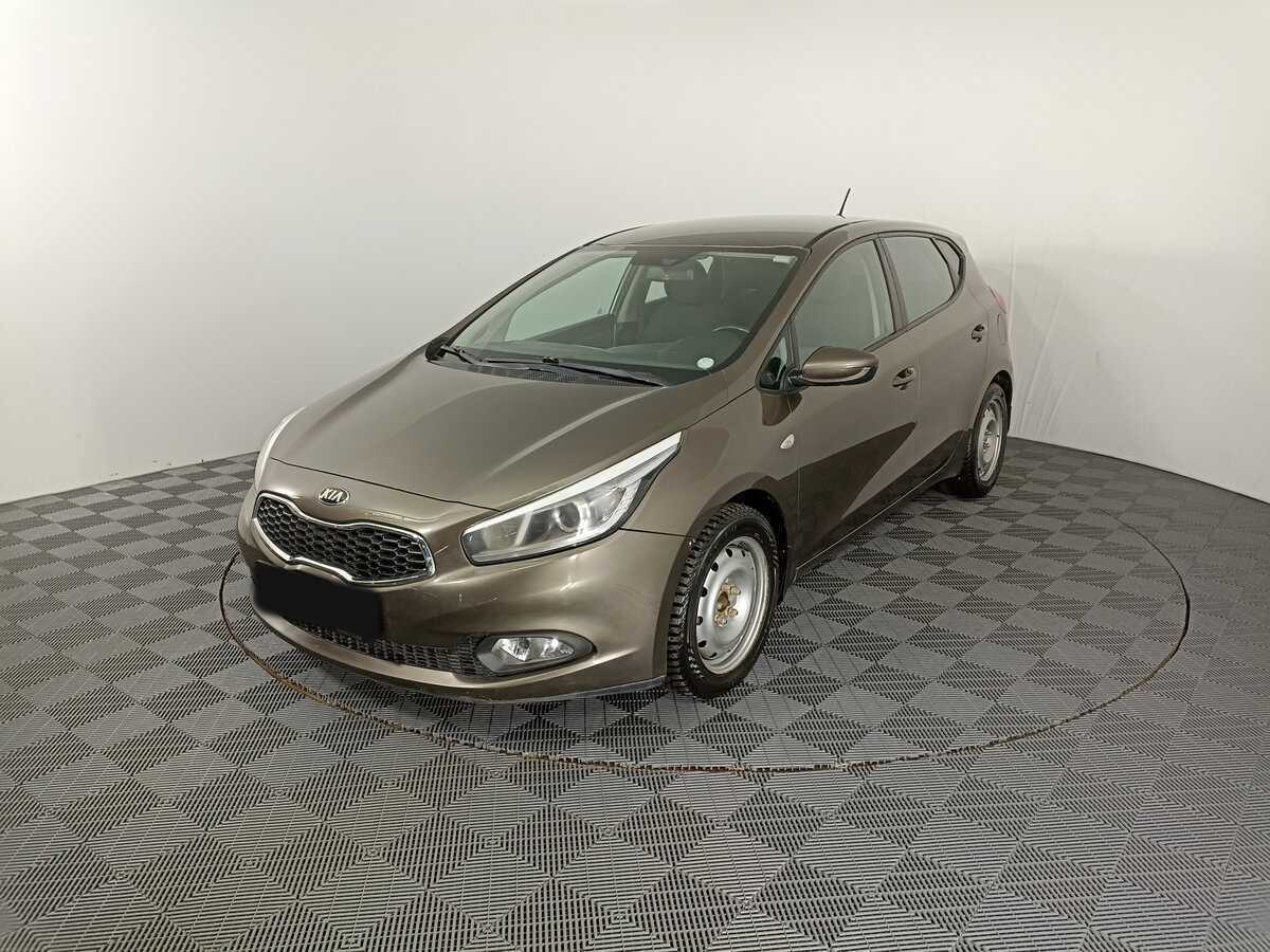 Kia Ceed 2012 года с пробегом. Посмотреть фото