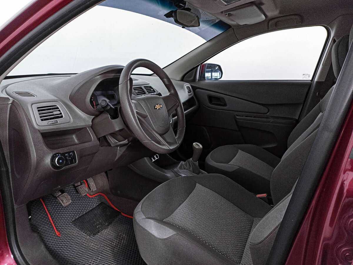 Chevrolet Cobalt 2014 года с пробегом. Фото: #13
