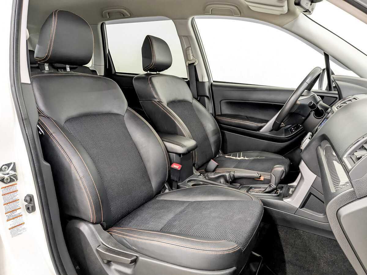 Subaru Forester 2015 года с пробегом. Фото: #21