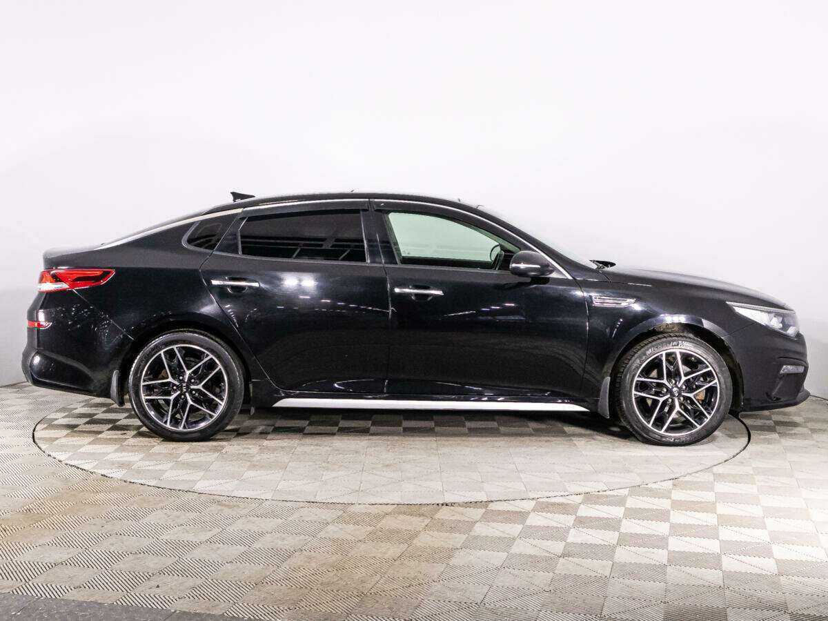 Kia Optima 2018 года с пробегом. Фото: #3