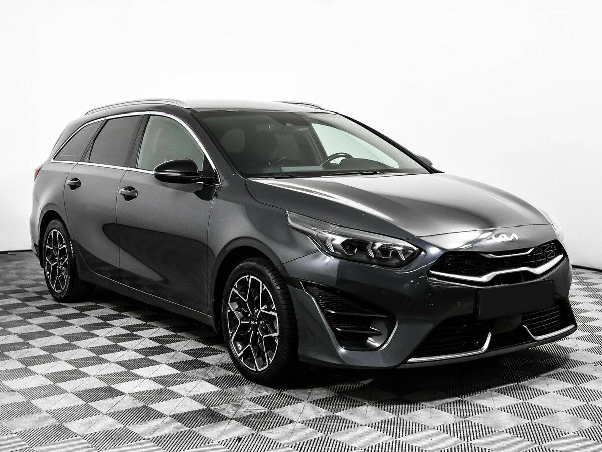 Kia Ceed 2021 года с пробегом. Фото: #2