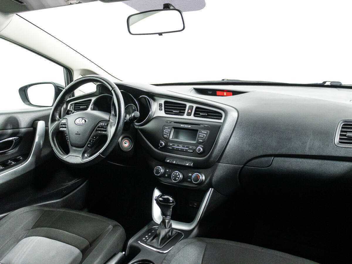 Kia Ceed 2015 года с пробегом. Фото: #8