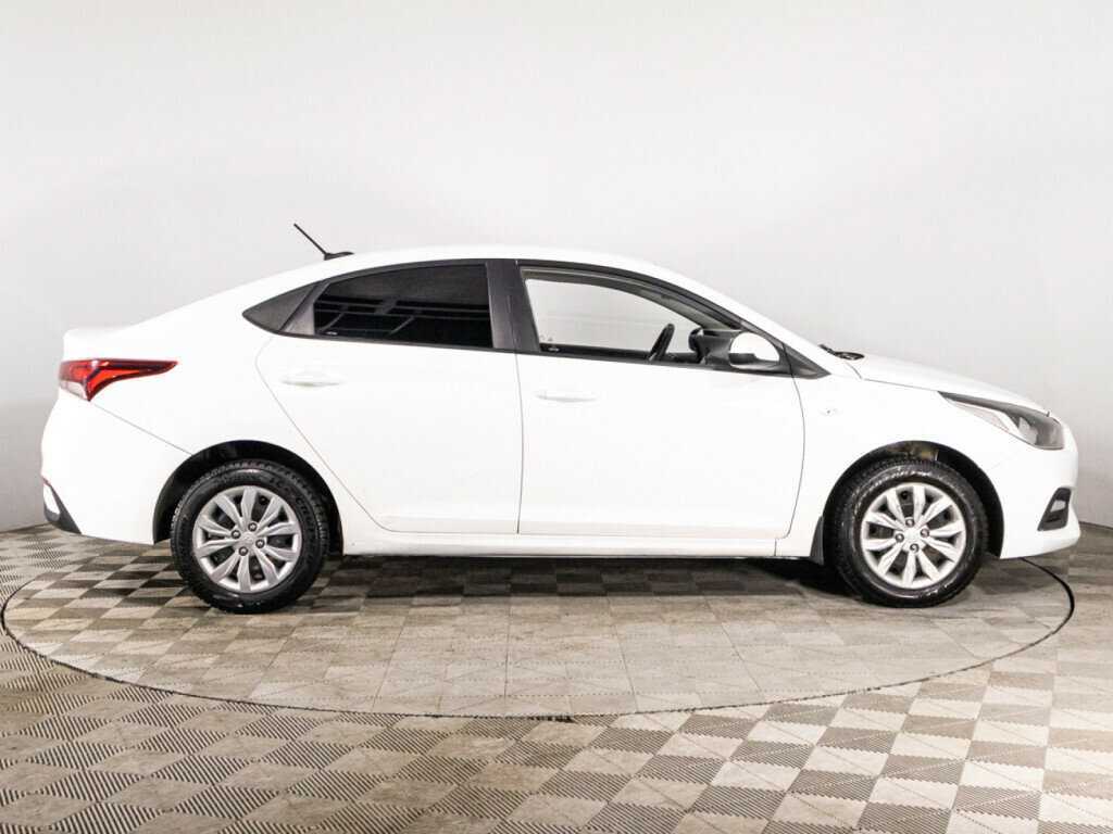 Hyundai Solaris 2019 года с пробегом. Фото: #3