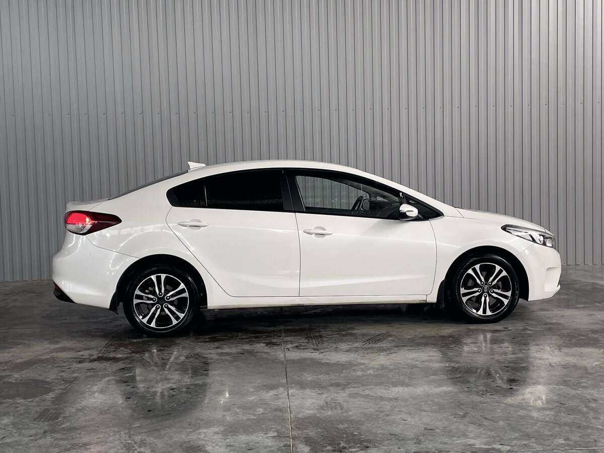 Kia Cerato 2017 года с пробегом. Фото: #3