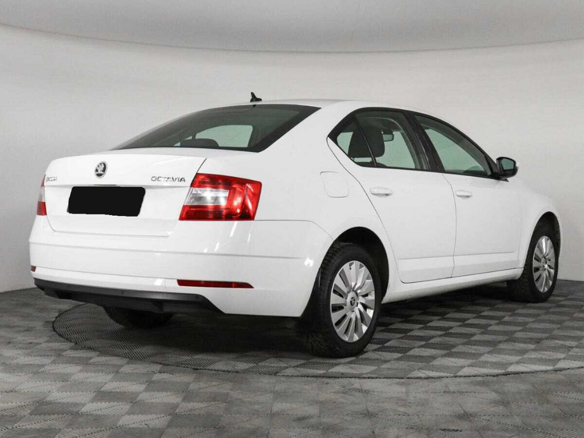 Skoda Octavia 2018 года с пробегом. Фото: #4