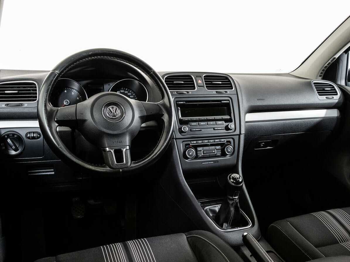 Volkswagen Golf 2012 года с пробегом. Фото: #10