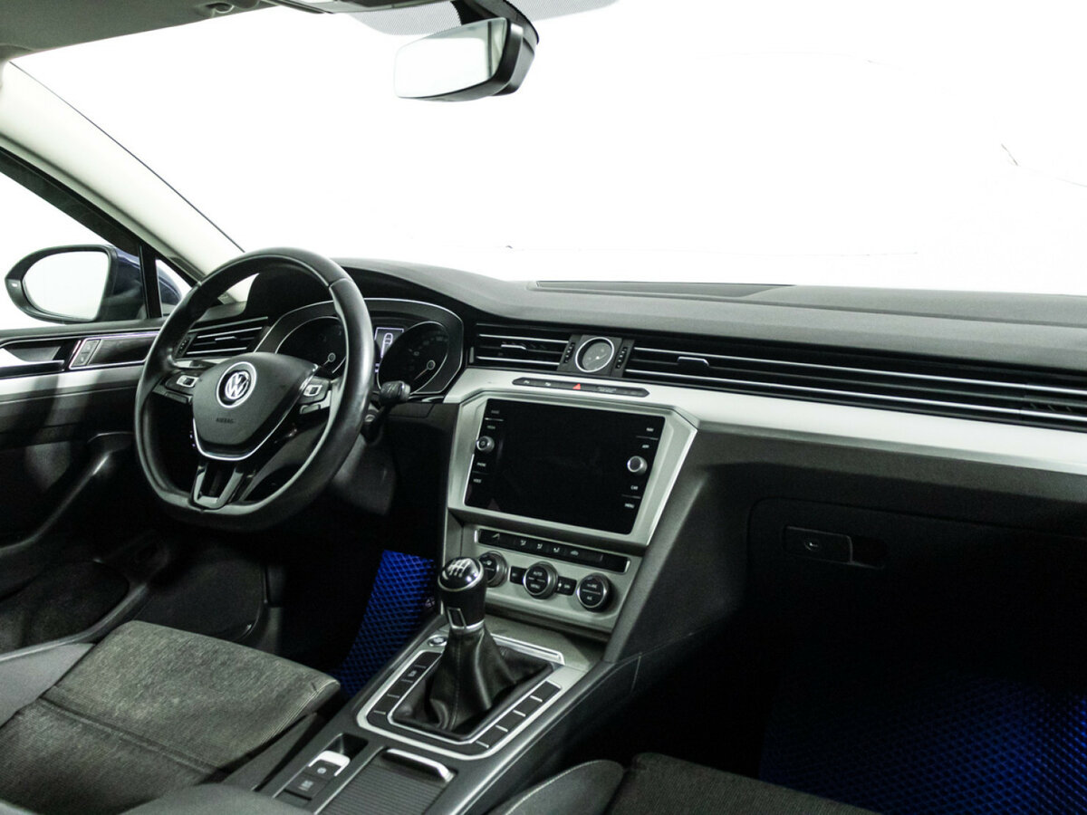 Volkswagen Passat 2017 года с пробегом. Фото: #6