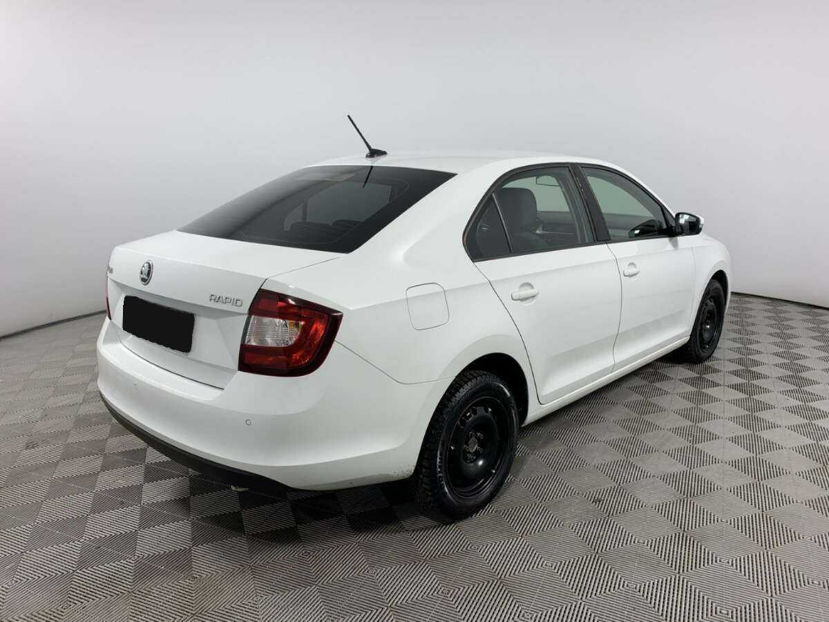 Skoda Rapid 2019 года с пробегом. Фото: #4