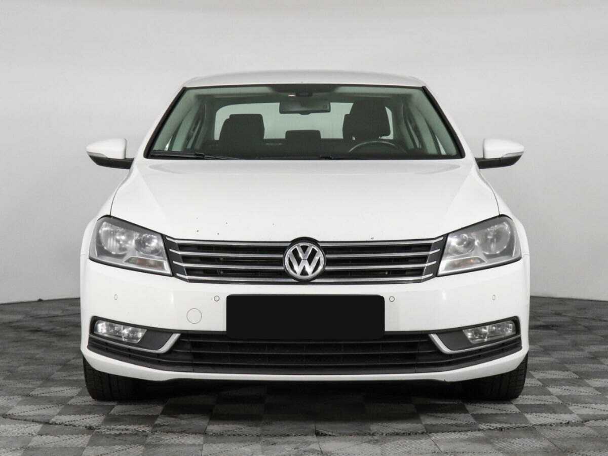 Volkswagen Passat 2014 года с пробегом. Фото: #1