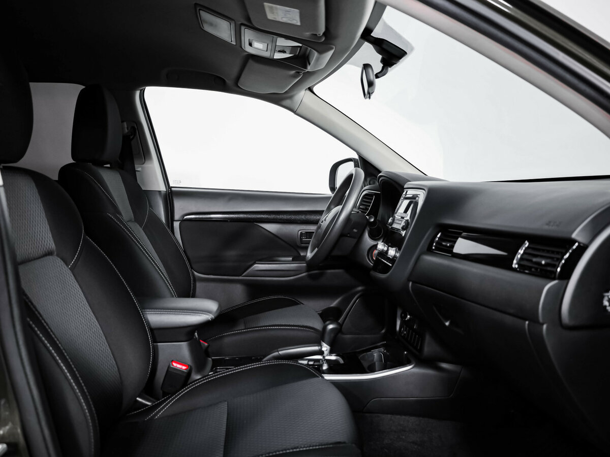 Mitsubishi Outlander 2020 года с пробегом. Фото: #21