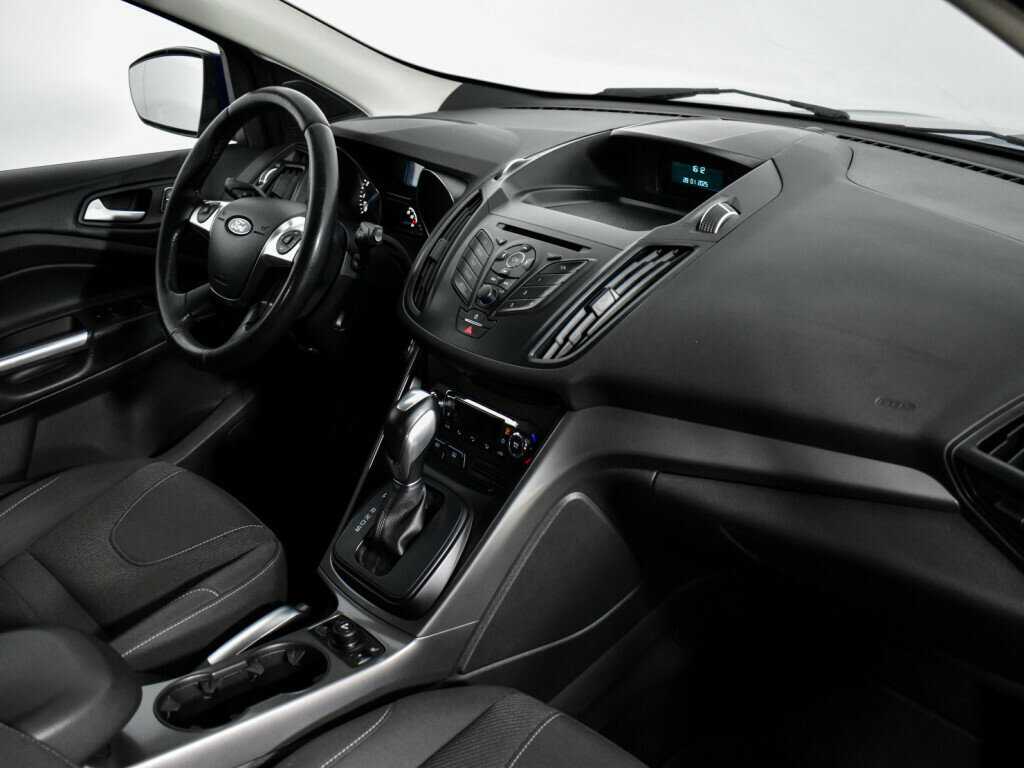 Ford Kuga 2015 года с пробегом. Фото: #14